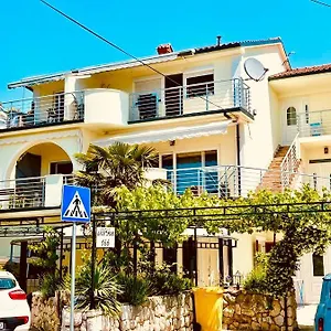 velebit-apartments.primorje-gorskikotar.com/