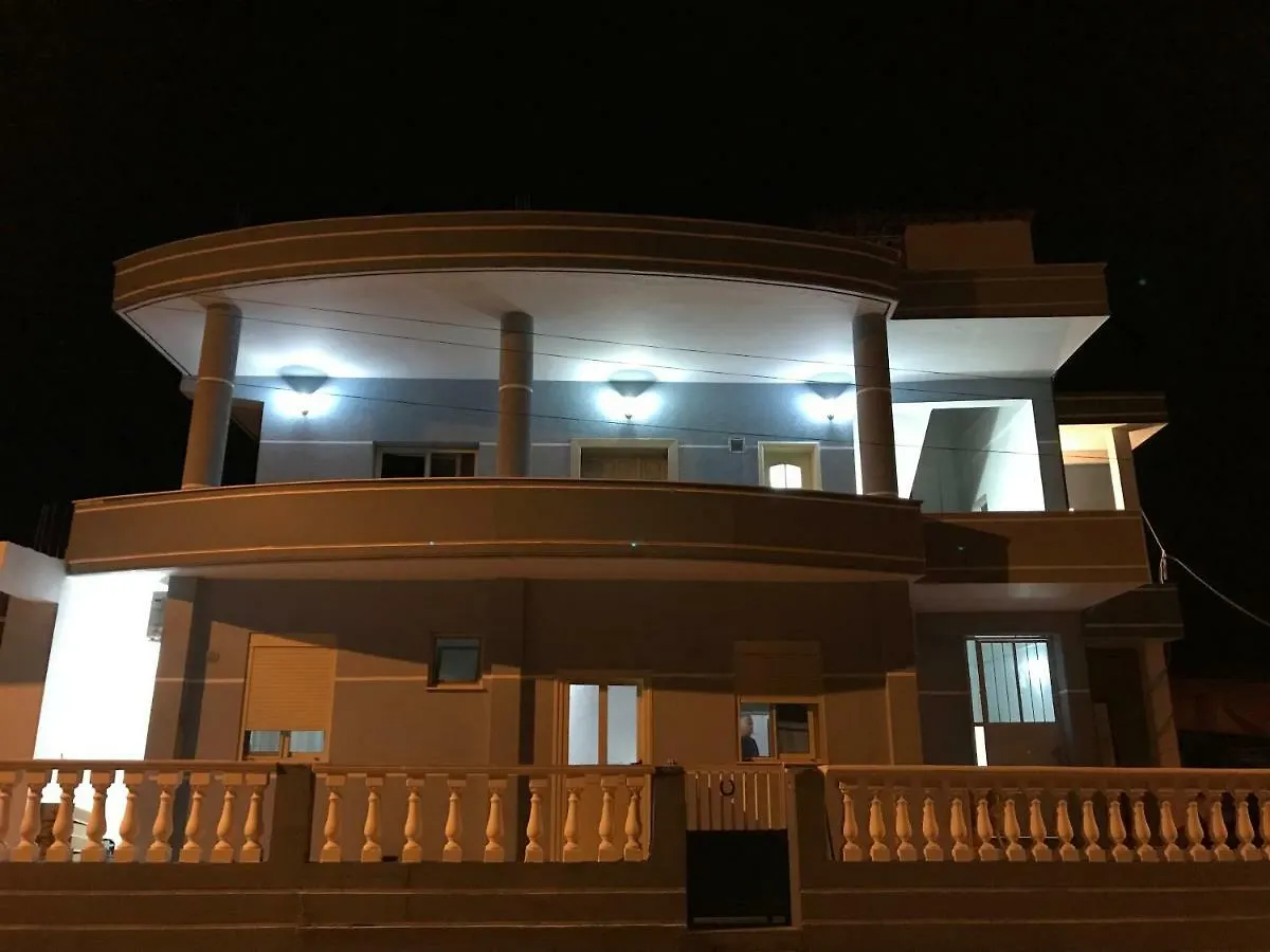 Kristeo Apartman Vlora 0*,